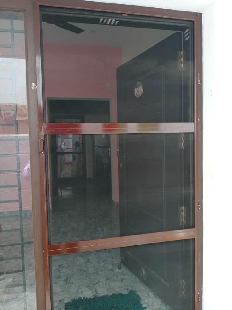 Classic Door Fit Mosquito Net Image 2